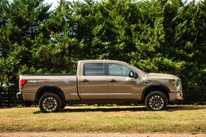 2020 Nissan Titan XD PRO-4X 5