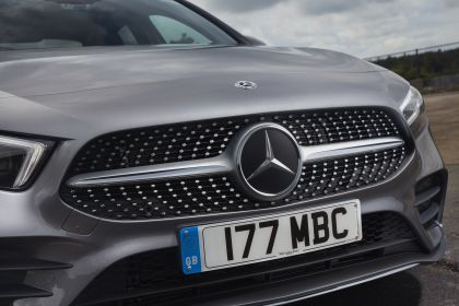 2019 Mercedes-Benz A 250 sedan - UK version 30