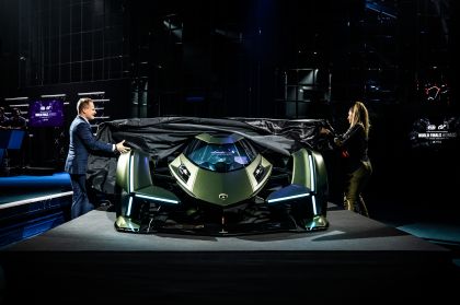 2019 Lamborghini Lambo V12 Vision Gran Turismo 32