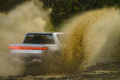 2019 Rivian R1T 10