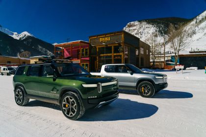 2019 Rivian R1S 10