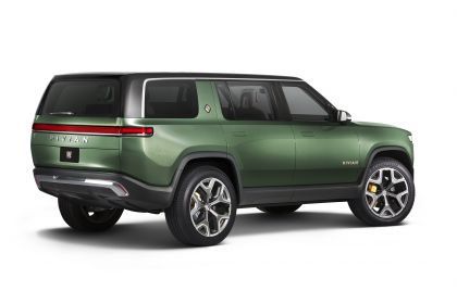 2019 Rivian R1S 17