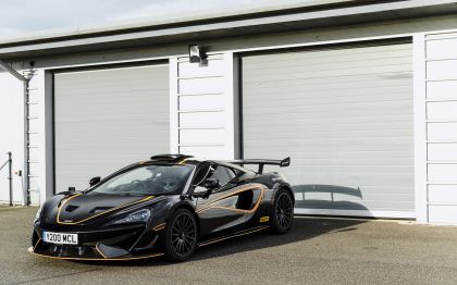 2020 McLaren 620R 66