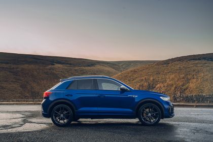 2020 Volkswagen T-Roc R - UK version 20