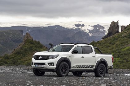 2020 Nissan Navara Off Roader AT32 2