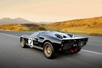 2008 Ford GT40 Shelby 85th commemorative 3