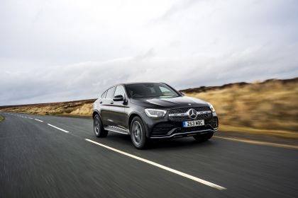 2020 Mercedes-Benz GLC 300 4Matic coupé - UK version 23