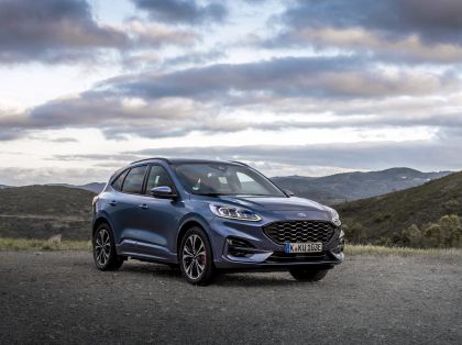 2020 Ford Kuga ST-Line X Plug-In Hybrid 11