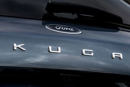 2020 Ford Kuga ST-Line X Plug-In Hybrid 28