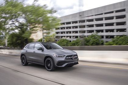 2021 Mercedes-Benz GLA 250 - USA version 28