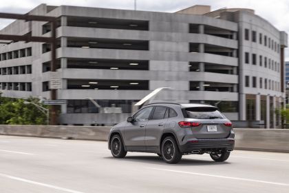 2021 Mercedes-Benz GLA 250 - USA version 39