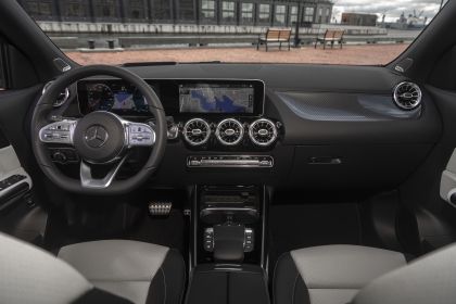 2021 Mercedes-Benz GLA 250 - USA version 82