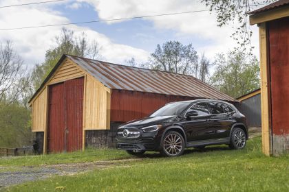 2021 Mercedes-Benz GLA 250 4Matic - USA version 49