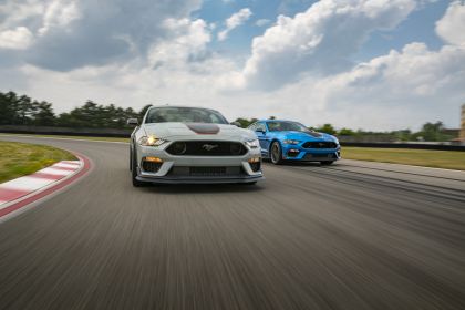 2021 Ford Mustang Mach 1 18