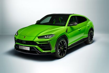 2021 Lamborghini Urus Pearl Capsule 2