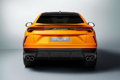 2021 Lamborghini Urus Pearl Capsule 12