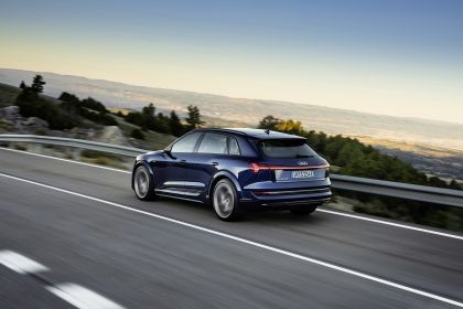 2021 Audi e-tron S 5