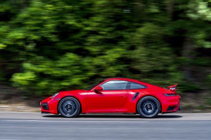 2020 Porsche 911 ( 992 ) Turbo S - UK version 27