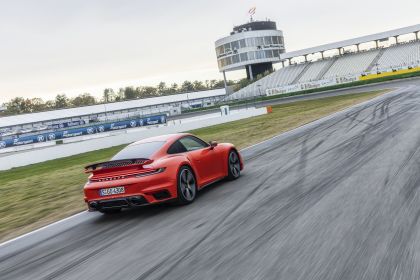 2020 Porsche 911 ( 992 ) Turbo 33