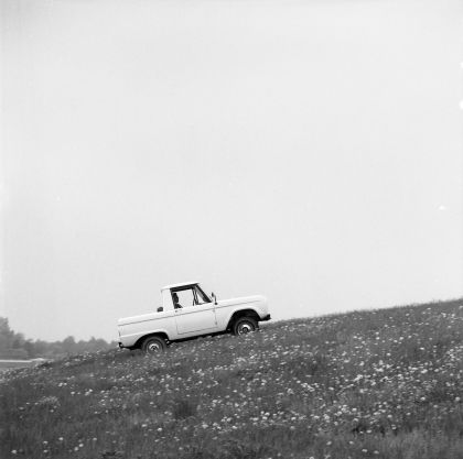 1966 Ford Bronco pickup 45