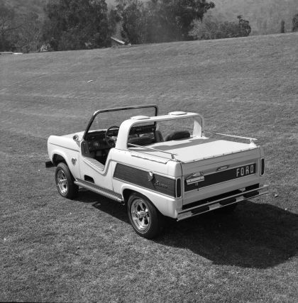 1966 Ford Bronco Dunes Duster concept 23