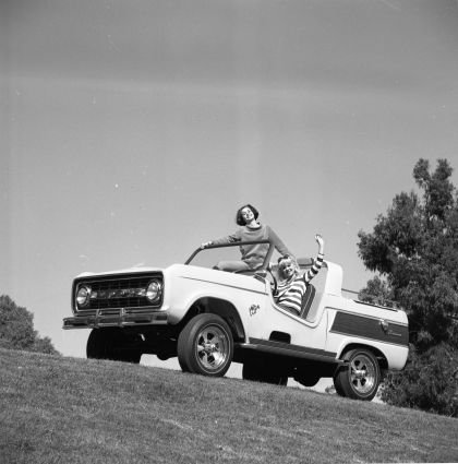 1966 Ford Bronco Dunes Duster concept 27