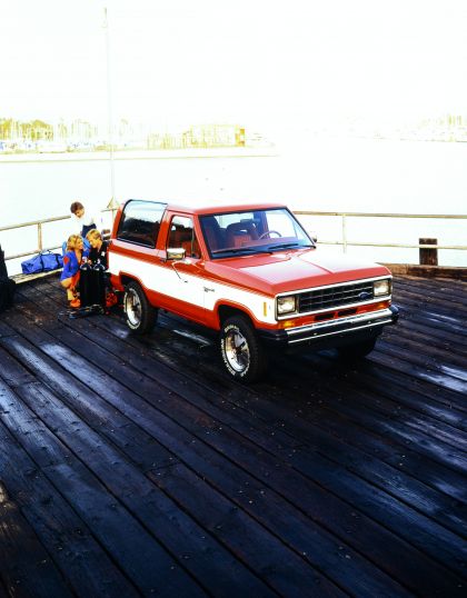 1985 Ford Bronco II 13