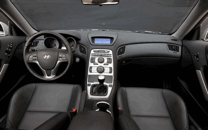 2008 Hyundai Genesis Coupe 32