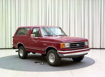 1992 Ford Bronco 4