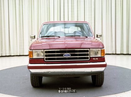 1992 Ford Bronco 7