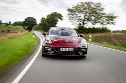 2021 Porsche Panamera Turbo S 27