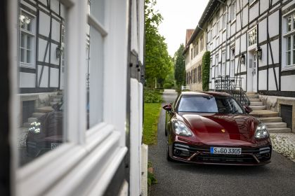 2021 Porsche Panamera Turbo S 38