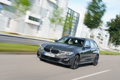 2021 BMW 330e ( G21 ) Touring 10