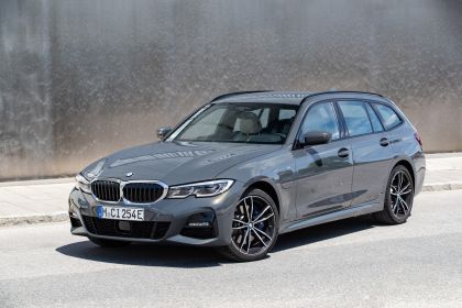 2021 BMW 330e ( G21 ) Touring 13