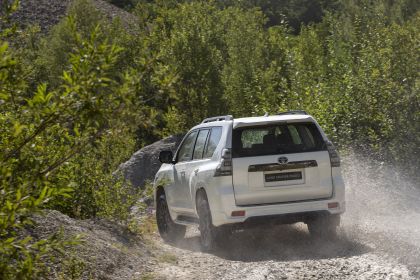 2021 Toyota Land Cruiser Prado 38