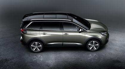 2021 Peugeot 5008 GT 13