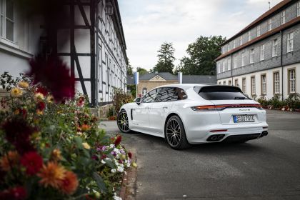 2021 Porsche Panamera 4S E-Hybrid Sport Turismo 21