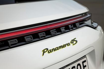 2021 Porsche Panamera 4S E-Hybrid Sport Turismo 39