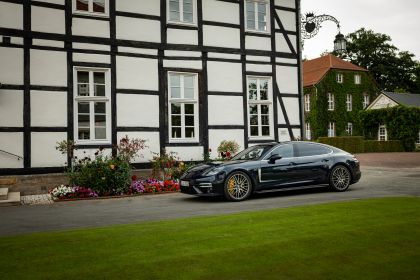 2021 Porsche Panamera Turbo S Executive 15