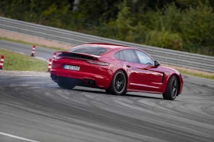 2021 Porsche Panamera GTS 45