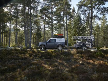 2021 Land Rover Defender 90 Hard Top 2