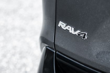 2020 Toyota RAV4 Plug-in Hybrid 92