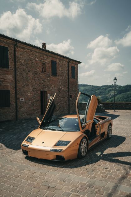 2000 Lamborghini Diablo 6.0 VT 33
