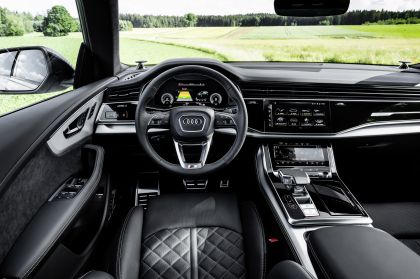2021 Audi Q8 60 TFSI e quattro 27