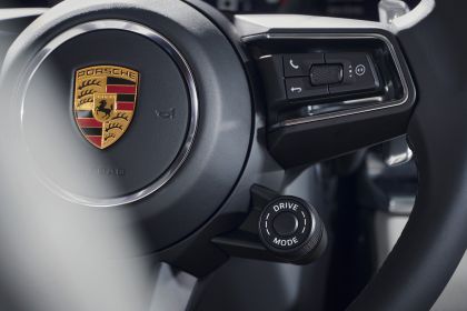 2021 Porsche Panamera Turbo S E-Hybrid Executive 8