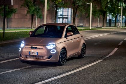 2021 Fiat 500 3+1 13