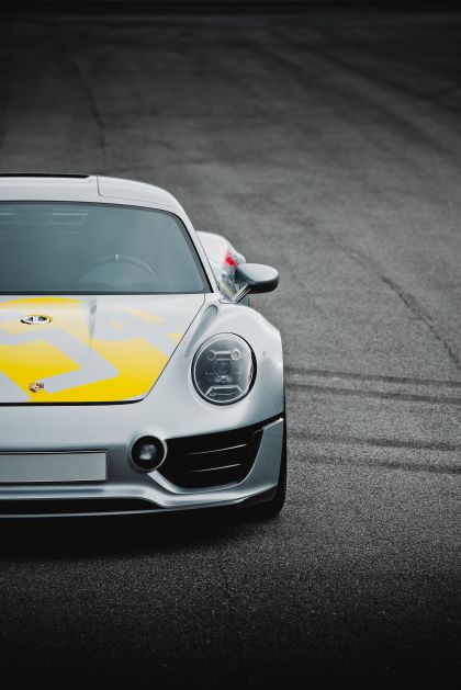 2016 Porsche Le Mans Living Legend 7
