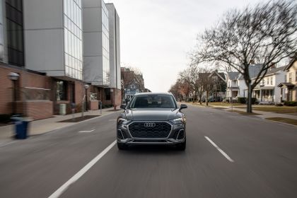 2021 Audi Q5 55 TFSI e quattro - USA version 16