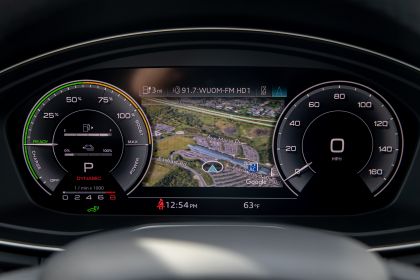 2021 Audi Q5 55 TFSI e quattro - USA version 44