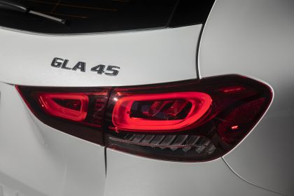 2021 Mercedes-AMG GLA 45 4Matic+ - USA version 33